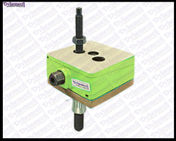 Dynemech Elevated wedge vibration  isolation mounts Series DT3s2